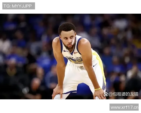 库里轻松出战16分钟贡献11分4篮板3助攻展现实力不凡 库里轻松出战16分钟贡献11分4篮板3助攻展现实力不凡