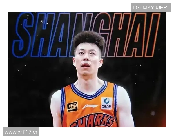 弗格正式加盟上海队新赛季与张镇麟携手再战篮球赛场