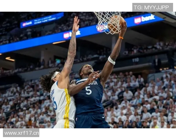 爱德华兹狂砍43分7板4助3断1帽加时赛独得8分却难救球队沦为空砍 爱德华兹狂砍43分7板4助3断1帽加时赛独得8分却难救球队沦为空砍