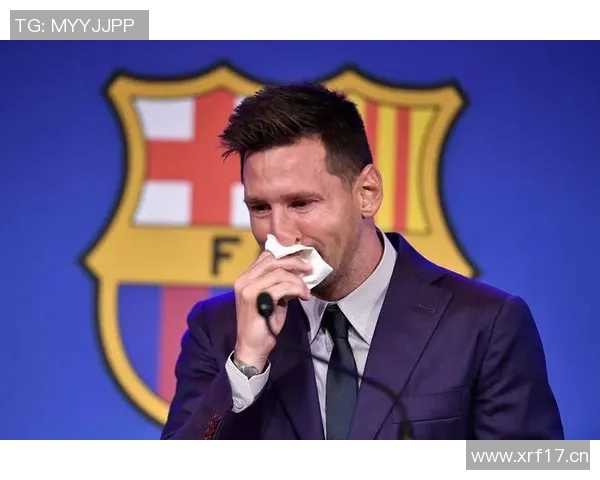 梅西神秘现身诺坎普引发热议超巴萨官方宣传效果