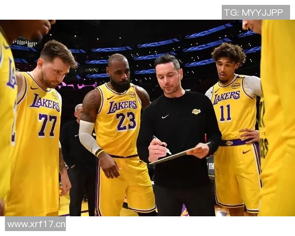 雷迪克谈球队氛围提升称互动改善助力团队凝聚力增强