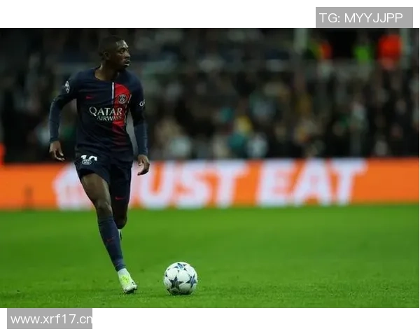 登贝莱伤情未愈仍坚持参加巴黎训练展现斗志