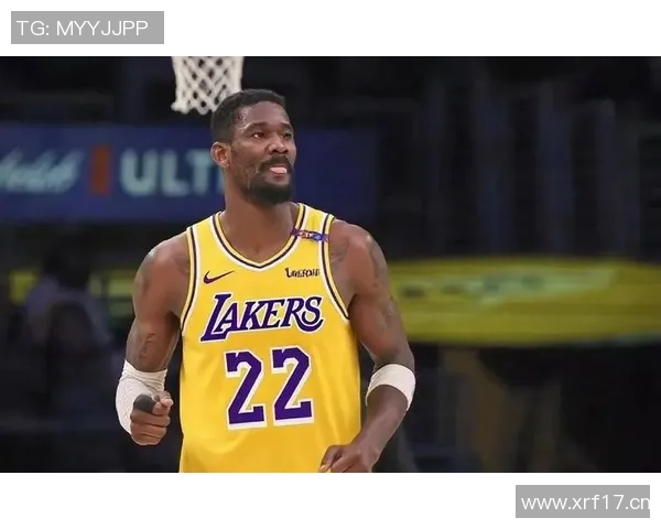 艾顿赞詹姆斯如机器般强大23赛季依然状态巅峰让人难以置信